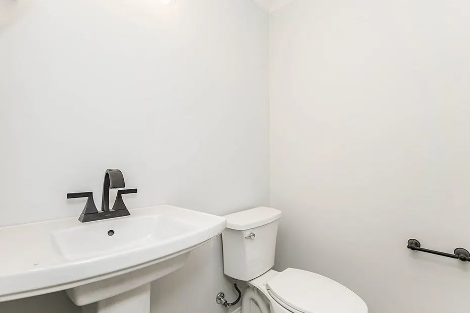 100 Kendall Avenue Photo 20