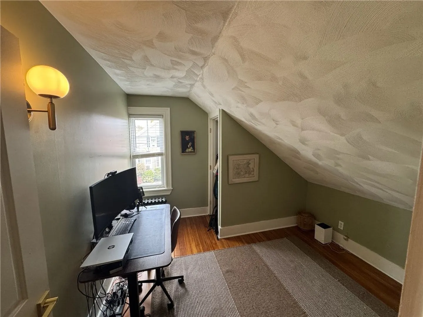 85 Ferris Street Photo 15