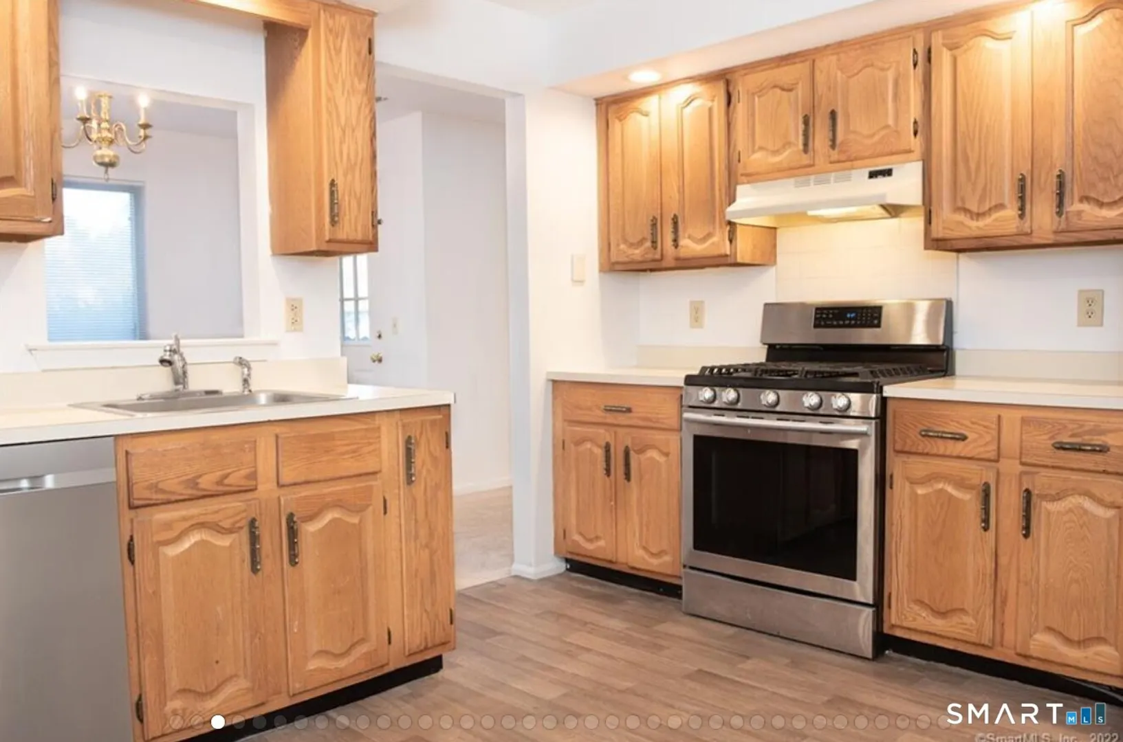 211 Windgate Circle  #B Photo 4