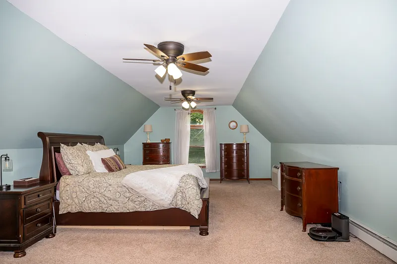 98 Dean Road Photo 23