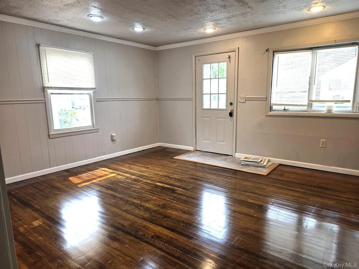 195 Commonwealth Avenue Photo 4