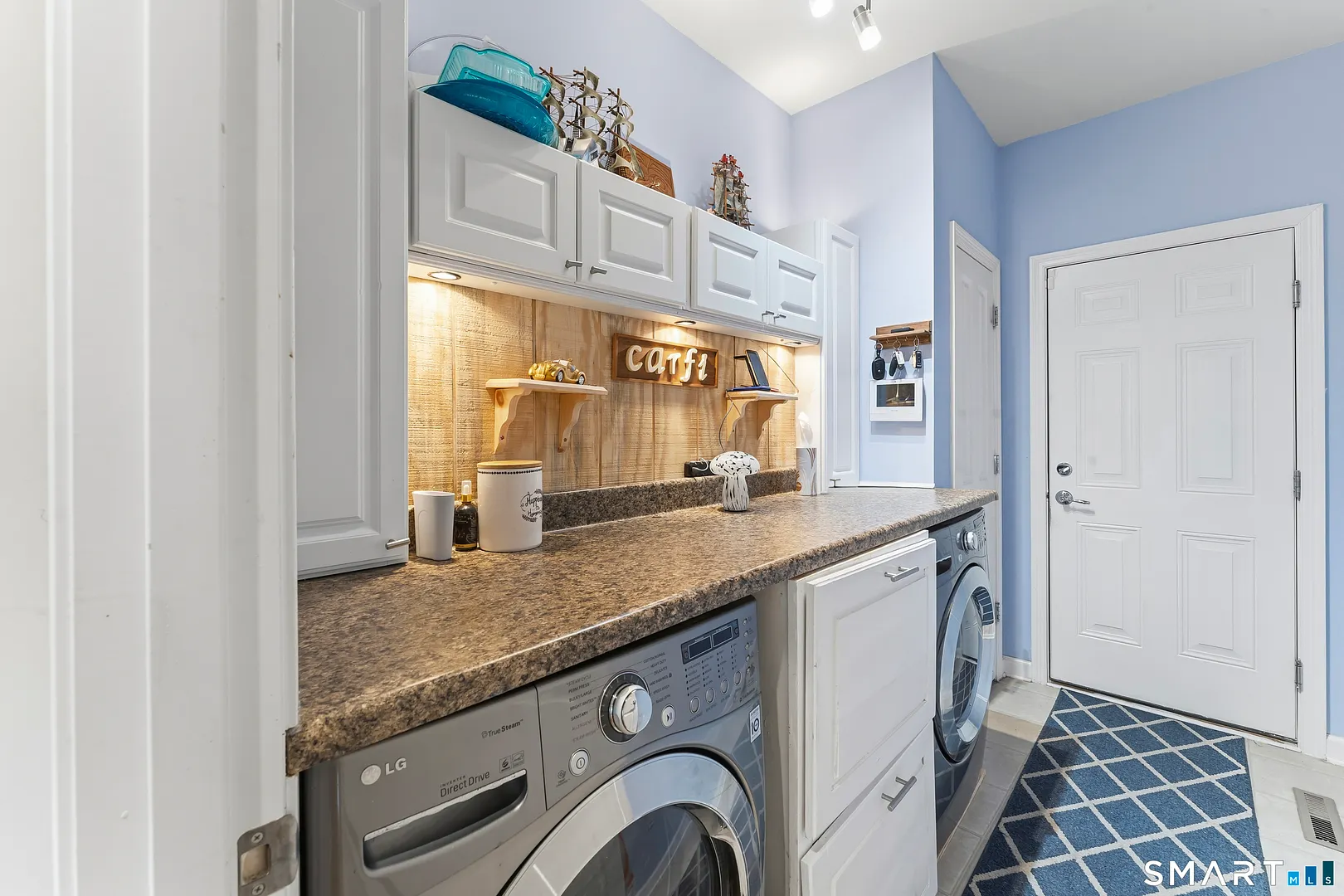 567 Inverness Court #567 Photo 24