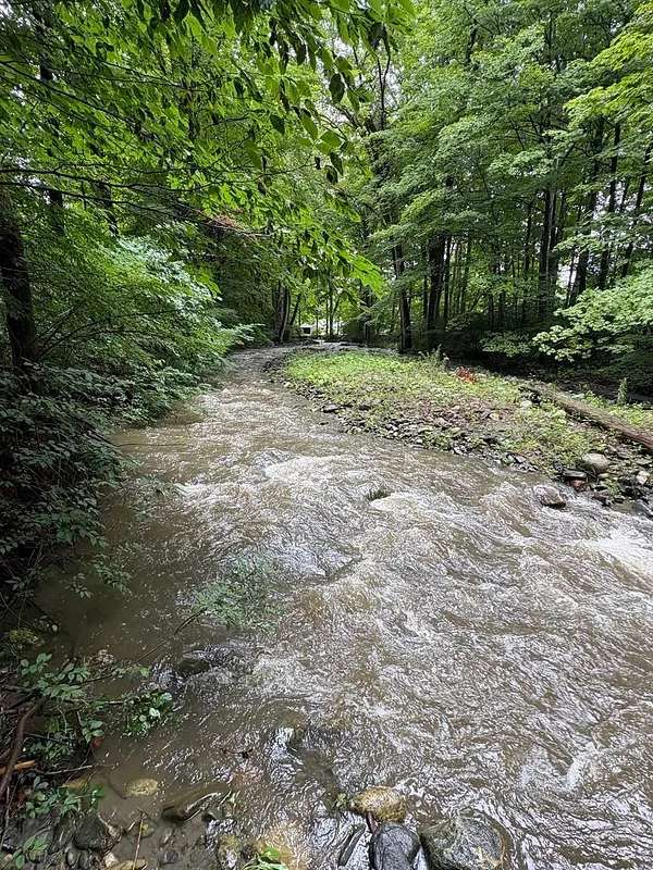 11 Green River Road Photo 38