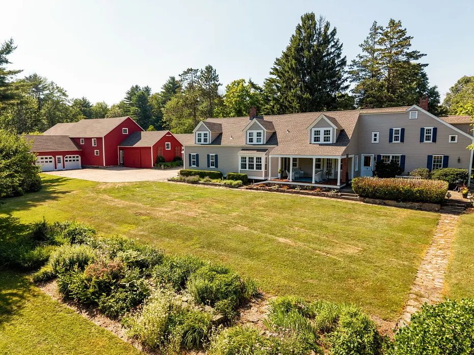 295 Smith Hill Road Photo 36