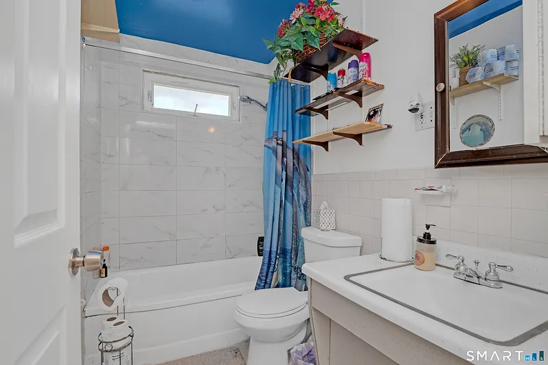 426 Ellis Street Photo 7