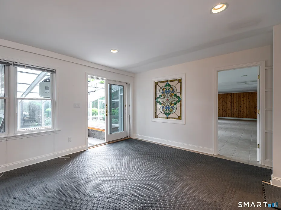 8 Sunrise Lane Photo 33