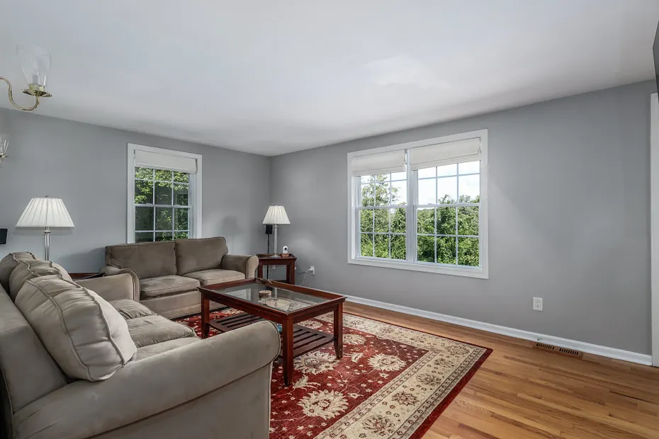 7 Parmalee Park Place Photo 4