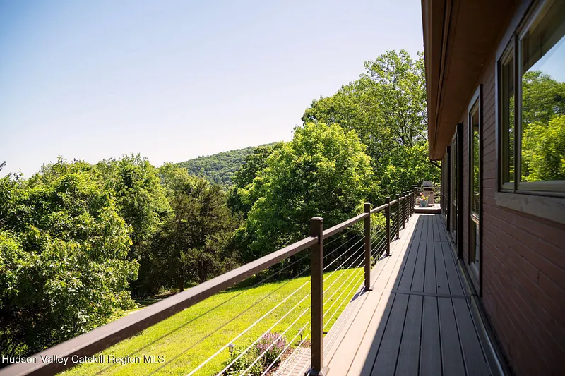 322 Schultz Lane Photo 25