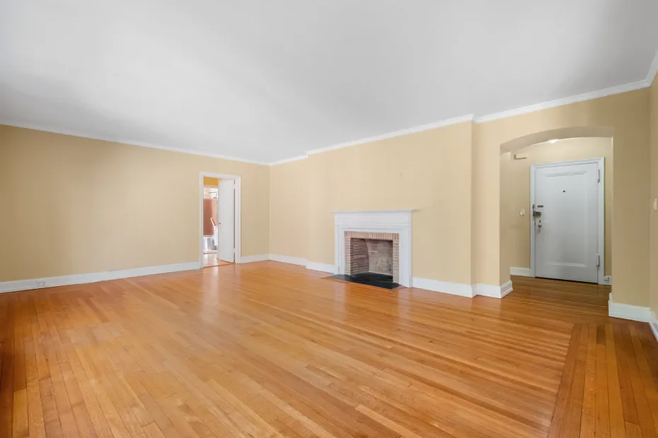 100 Ardsley Avenue W  #4H Photo 8