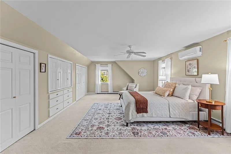 14 Wolcott Avenue Photo 31