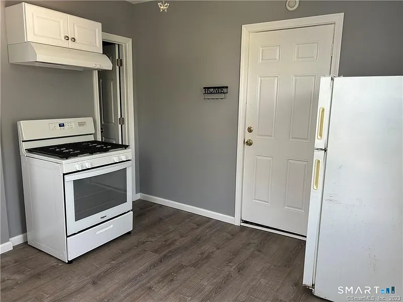 1397 Corbin Avenue  #2 Photo 4