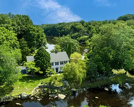 21 River Road