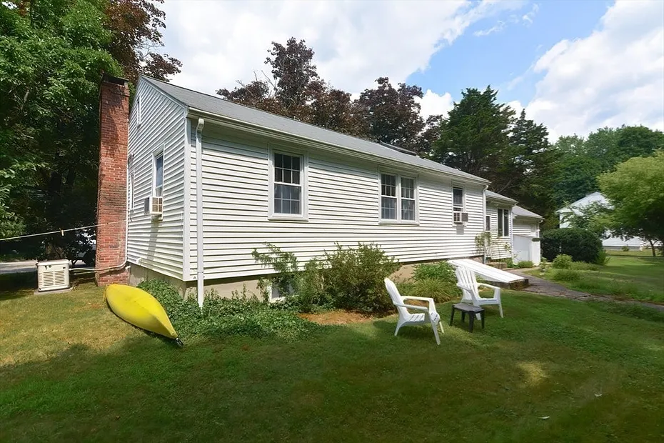 142 Bacon Street Photo 31