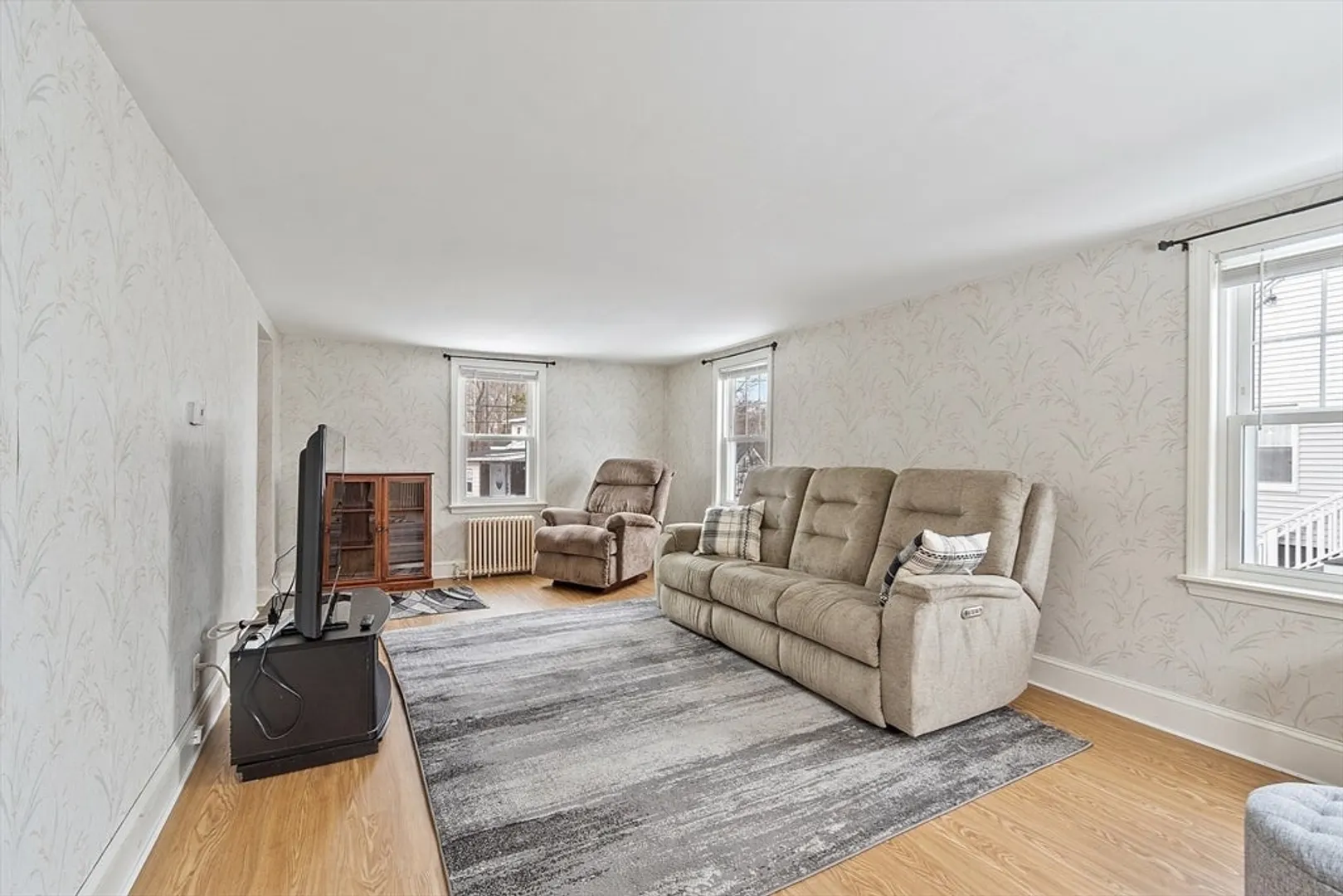 28 Birch Ave Photo 14