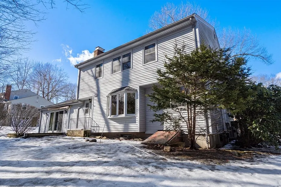 33 Brunnell Dr Photo 30