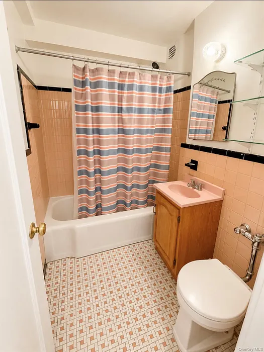 420 West 206th Street  #3G Photo 10
