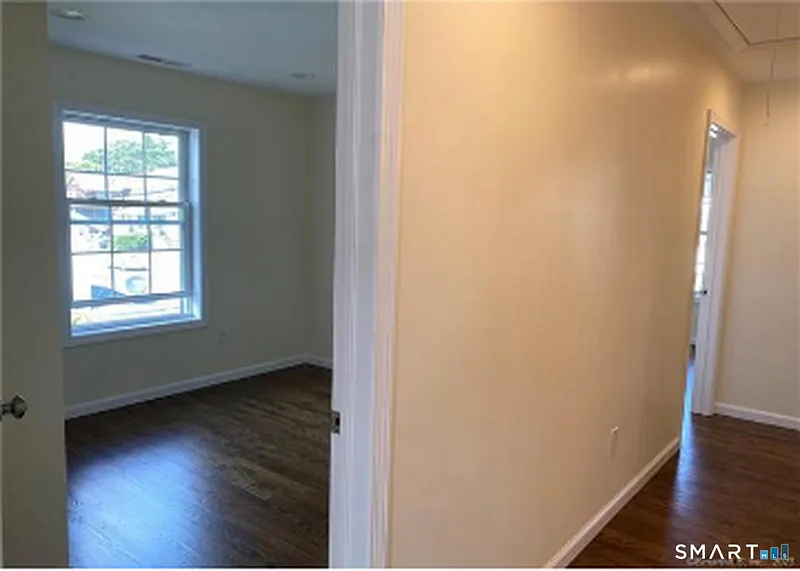 63 Soundview Avenue  #2 Photo 14