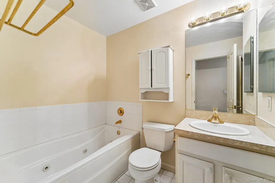 122 Crystal Hill Drive Photo 15