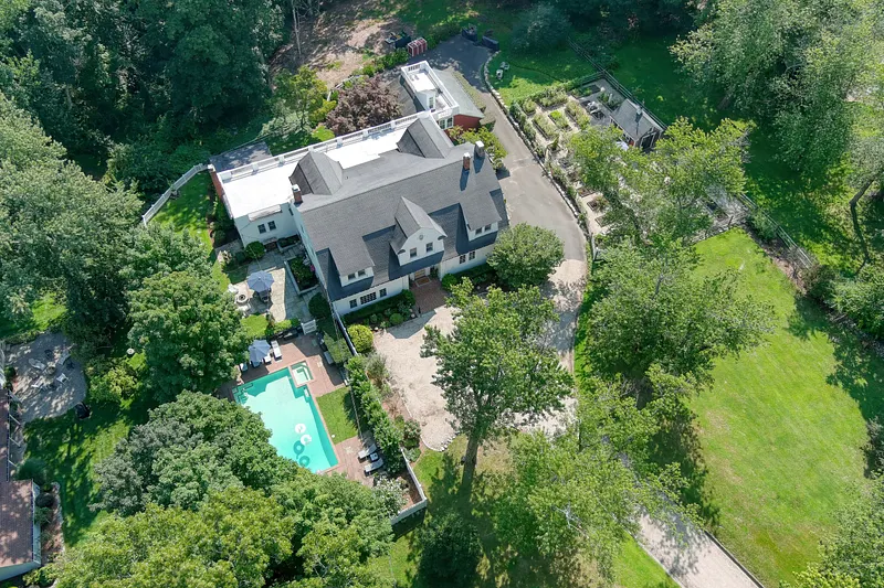 269 West Lane Photo 41