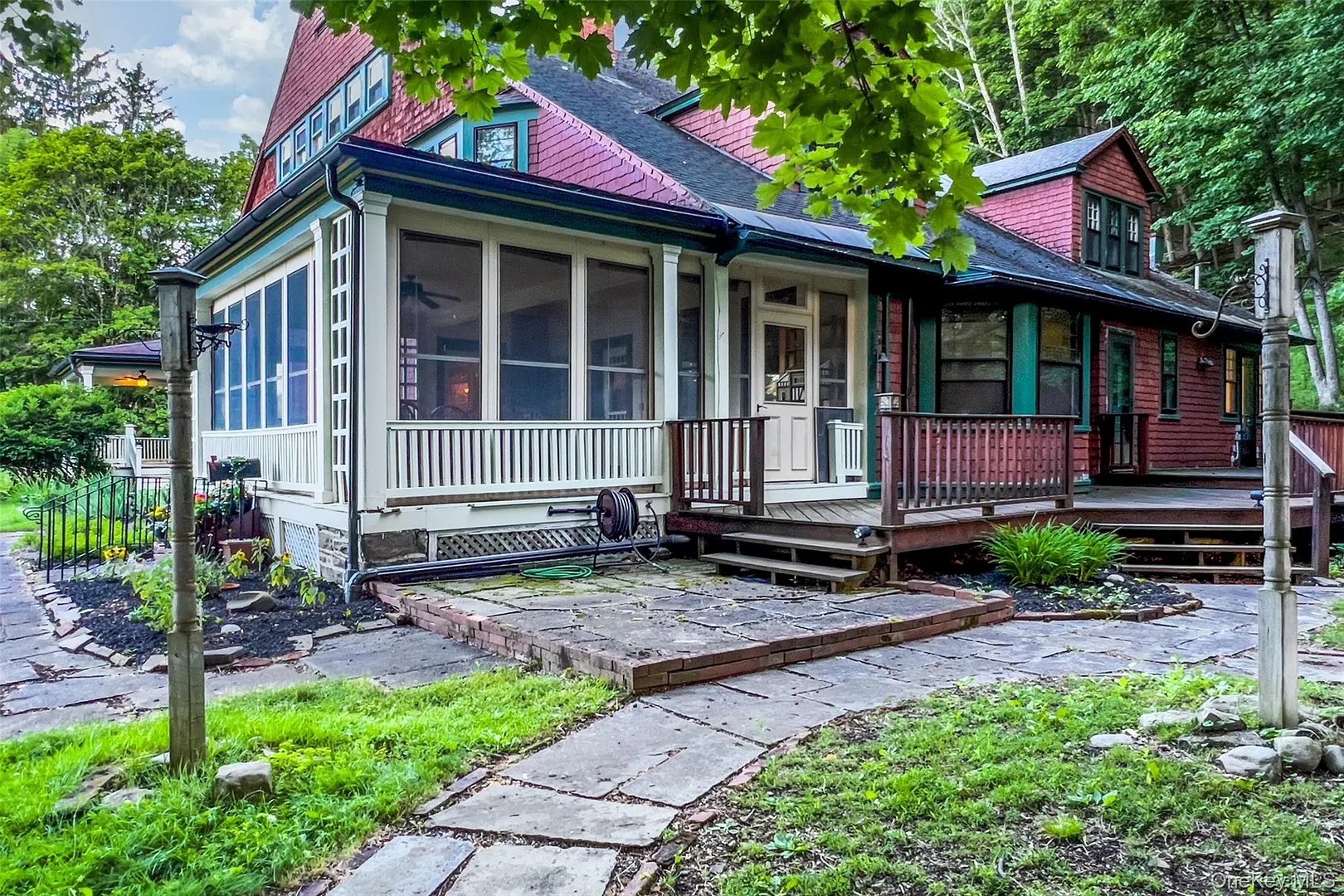 6 Westridge Road Photo 8