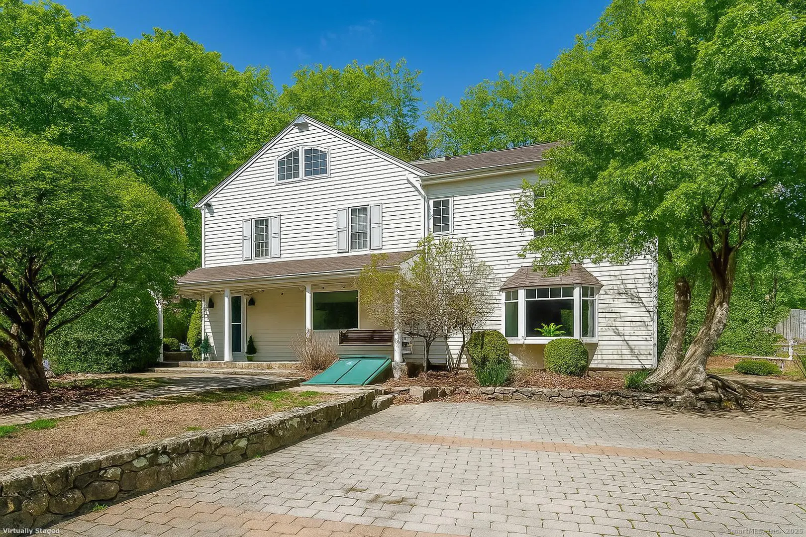 175 Mountain Road Photo 1