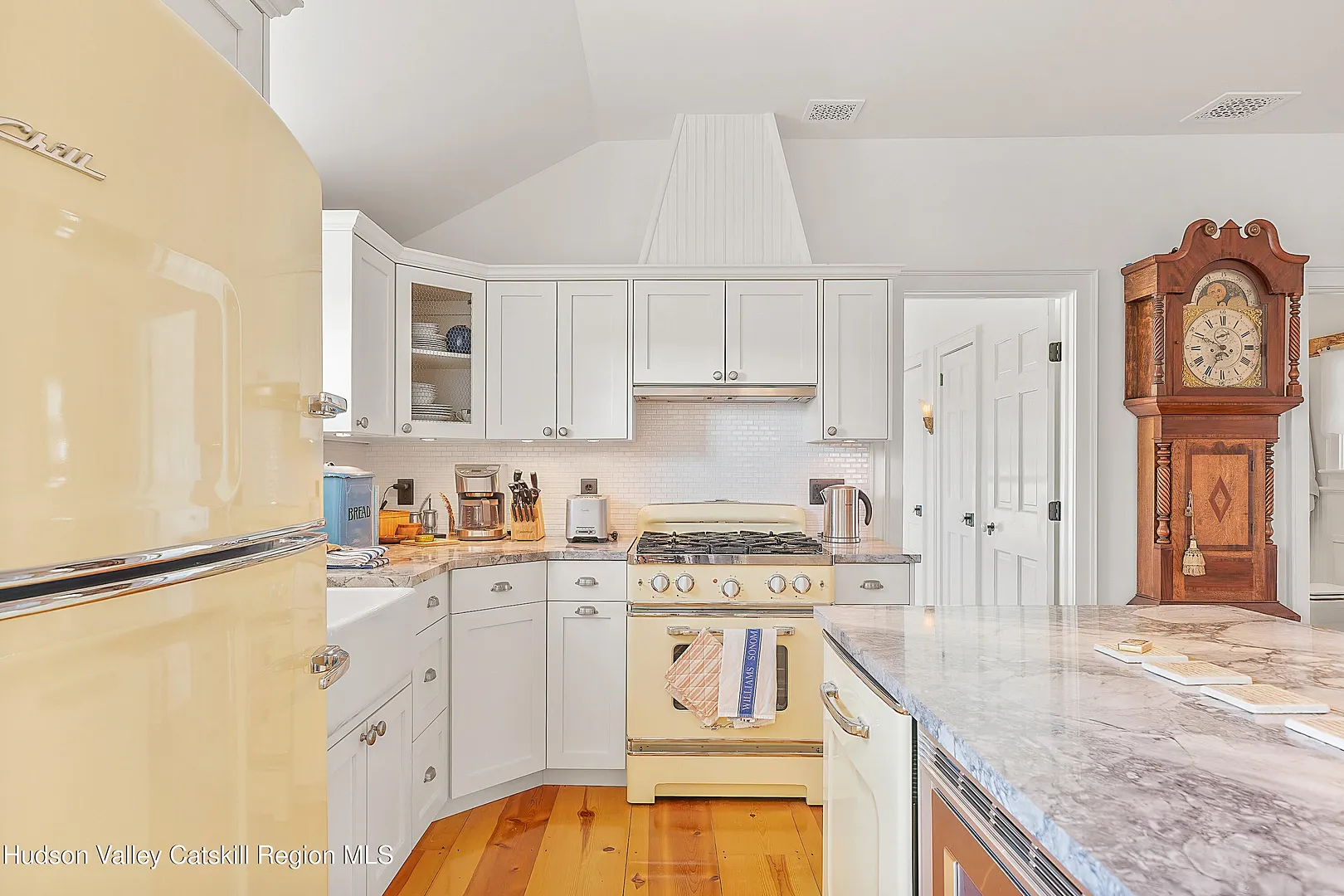 47 White Bridge Road Photo 54
