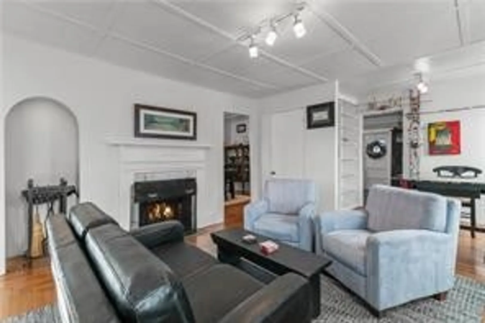 14 Dearborn Street Photo 8