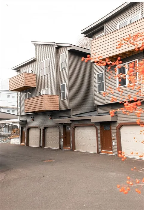 52 Richards St 0 Photo 2
