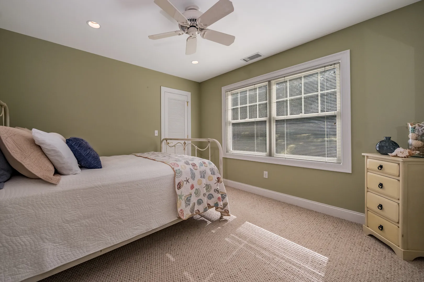 6 Whippletree Lane Photo 35