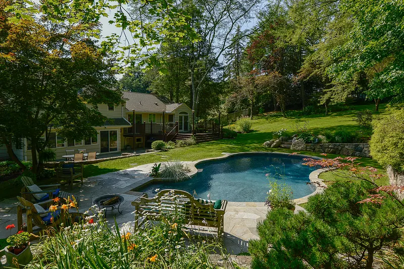60 Acre View Drive Photo 1