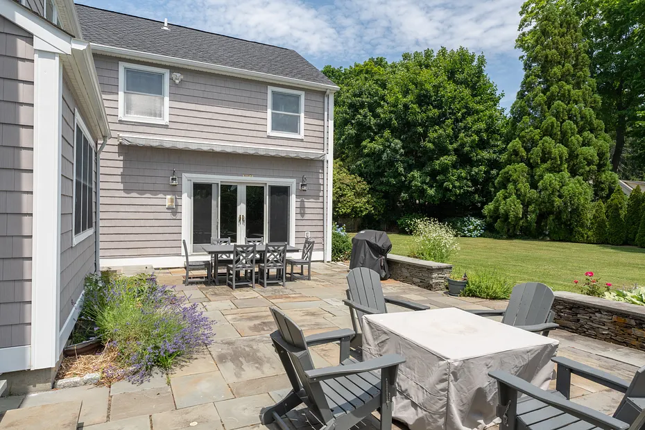 17 Barberry Lane Photo 9