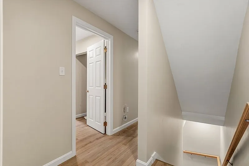 153 Coffin Rd  #10 Photo 10