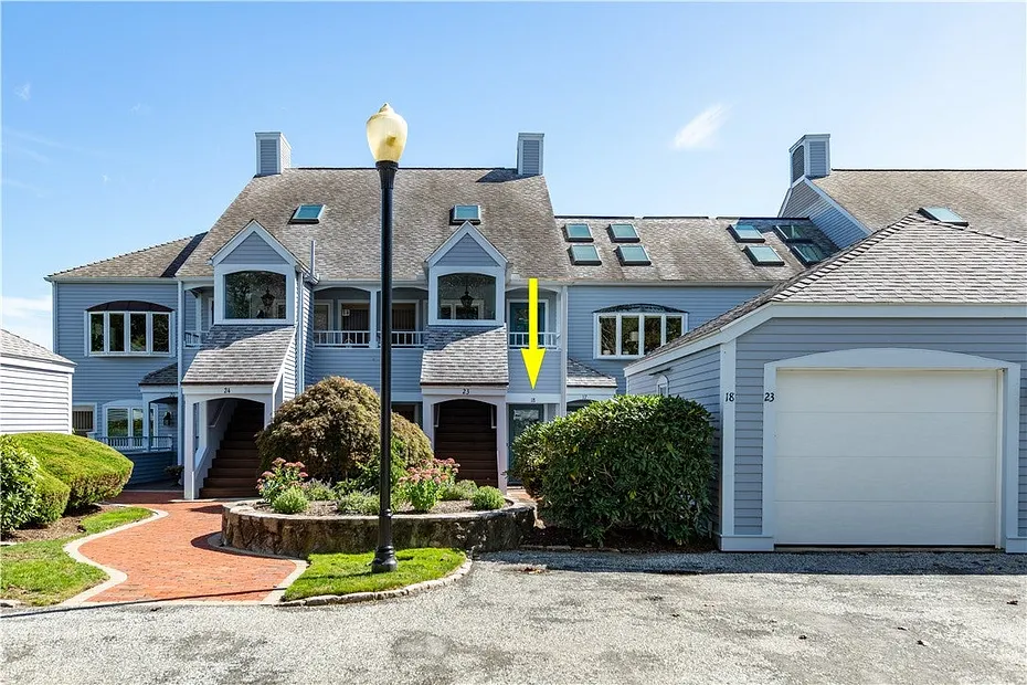 152 Crompton Avenue  #18 Photo 5