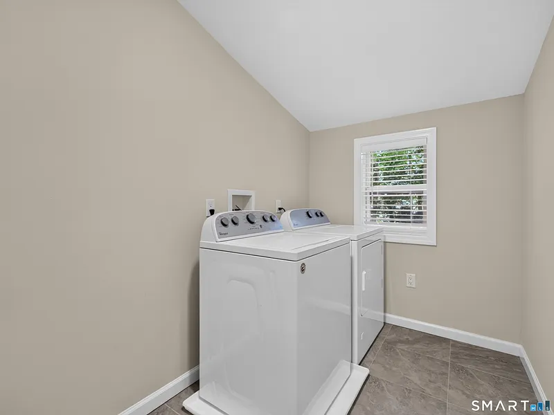 149 Liberty Street Photo 21