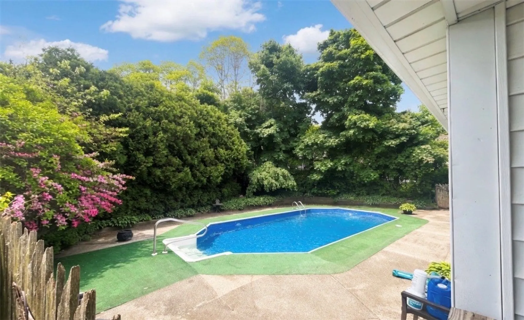 49 Grinell Avenue Photo 4