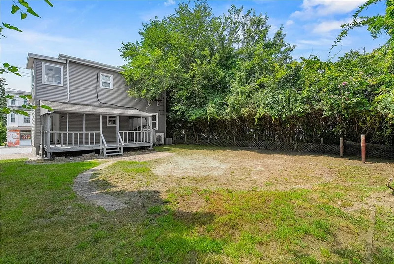 117 Chestnut Hill Avenue Photo 5