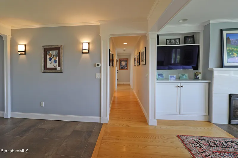 154 Plunkett St Photo 26