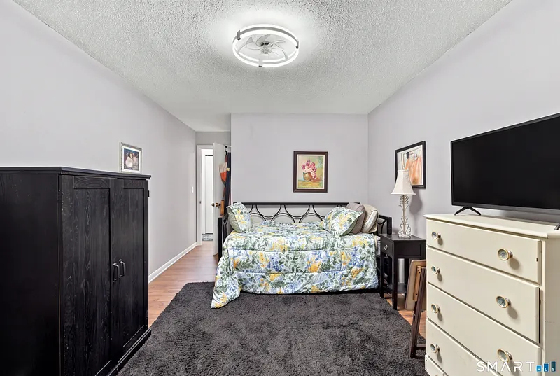 65 Westridge Road  #D5 Photo 17