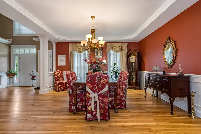9 Pierpont Court Photo 3