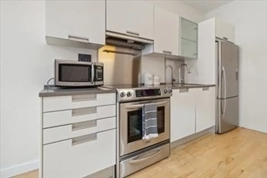 346 Congress Street  #410 Photo 5