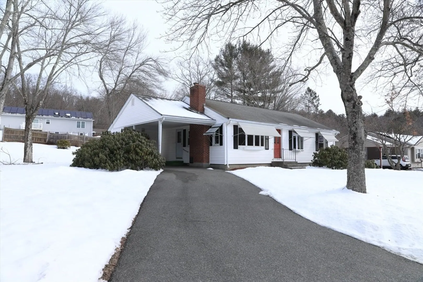 2590 Providence Road Photo 2