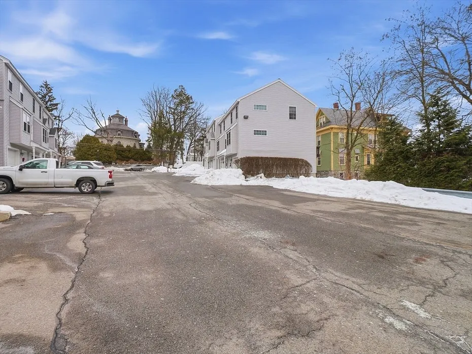 57 Wannalancit St  #11 Photo 30
