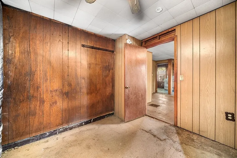 60 Ironstone St Photo 7