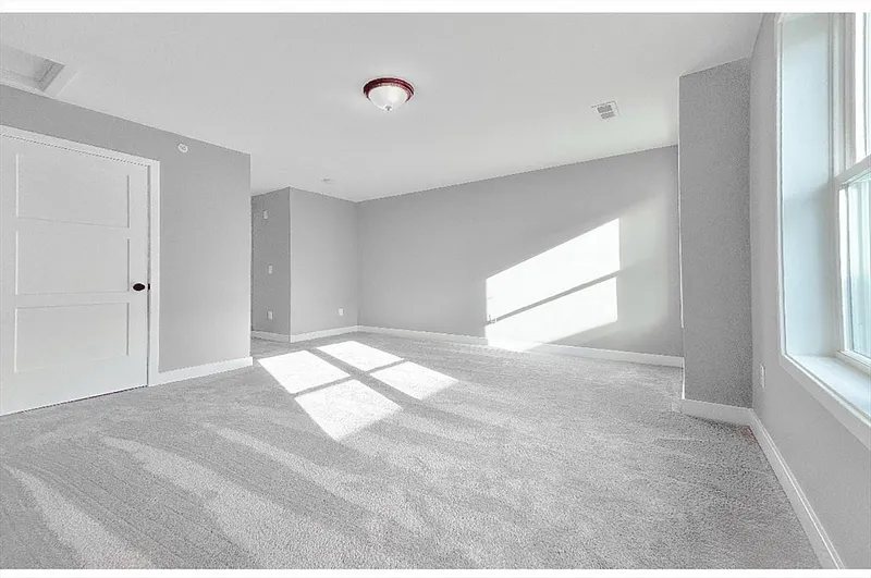 52 Richards St 0 Photo 16