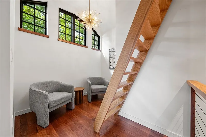304 Elliot St. Carriage House S #4 Photo 14