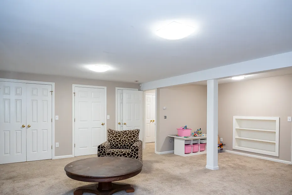 98 Dean Road Photo 28