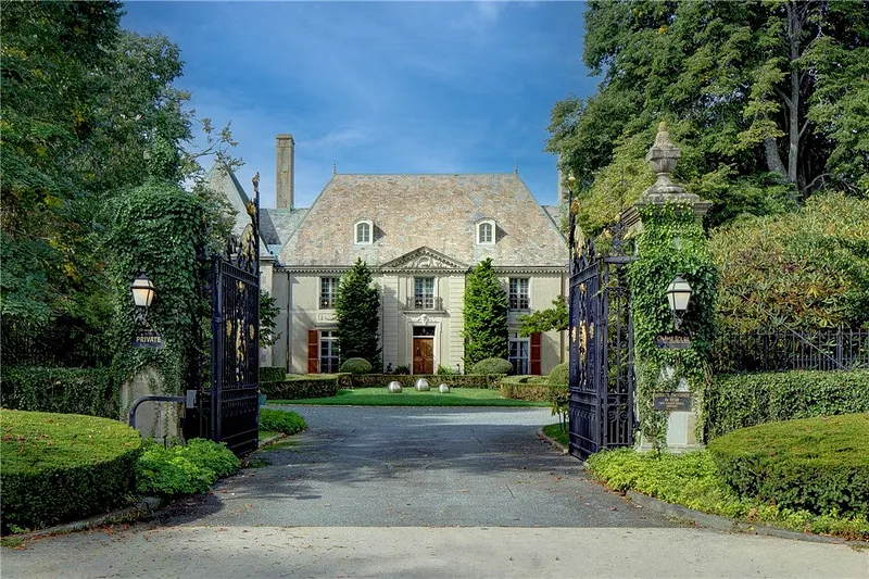601 Bellevue Avenue Photo 4