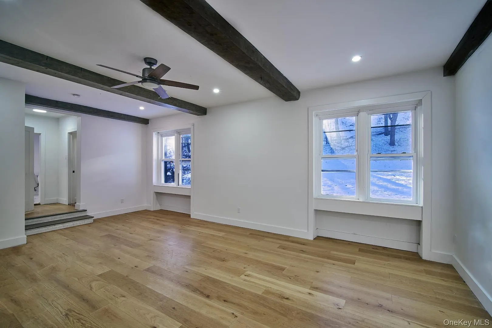189 Mcnamara Road Photo 4