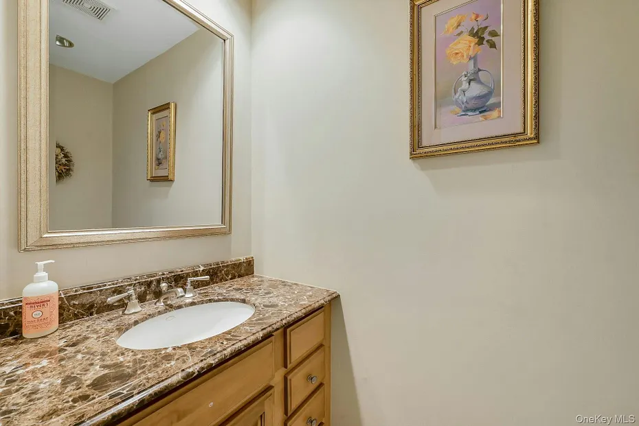 19 York Drive Photo 34
