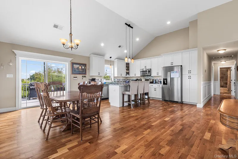 21 Meadow View Drive Photo 8